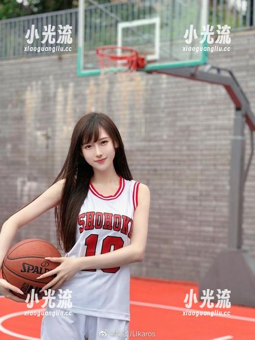 私房美图?腐团儿Ikaros的自拍杂图里,隐藏着多少灵感与奇思妙想啊。