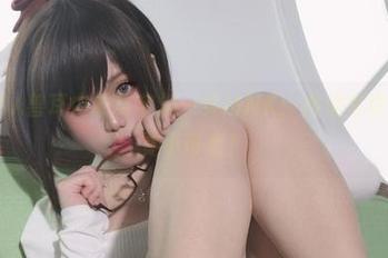 YLYAAA兽耳内衣与芊川一笑MNK：高清写真说，秒变小可爱！