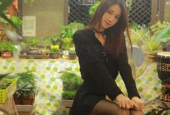 微密圈 - 无鞋的叛逆—轩子巨2兔带来的裸足写真，脚尖的宣言！