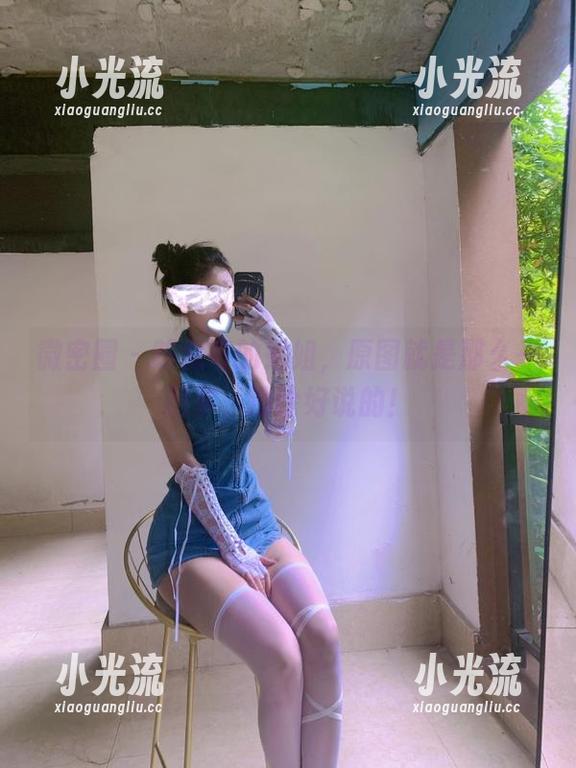 陈佩奇 微密圈 - 陈佩奇的姐姐,原图就是那么一回事,没啥好说的!